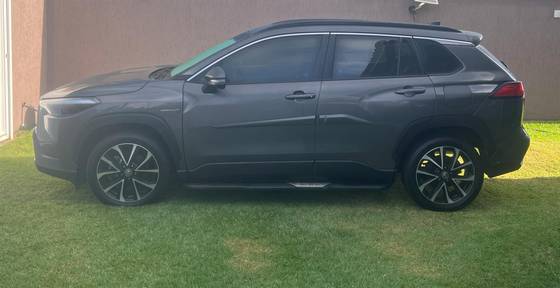 TOYOTA COROLLA CROSS 1.8 VVT-I HYBRID FLEX XRX CVT TOYOTA COROLLA CROSS 1.8 VVT-I HYBRID FLEX XRX CVT